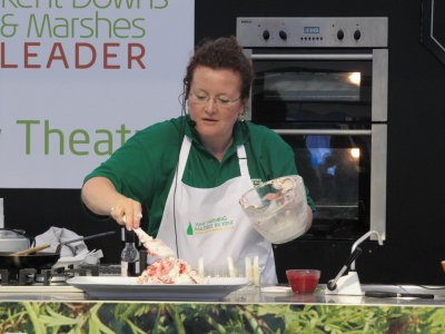  Culinary Apps on Calcutt  Chair Of The National Fruit Show Displays Her Culinary