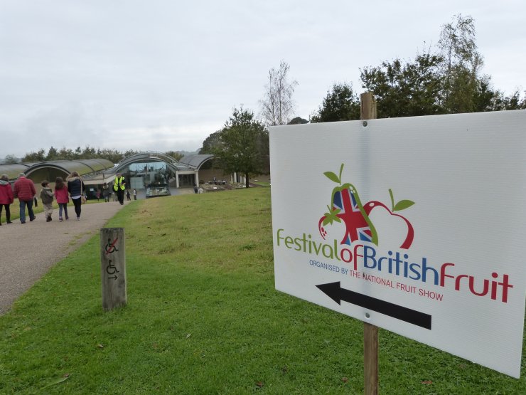 This way to The Festival of British Fruit!